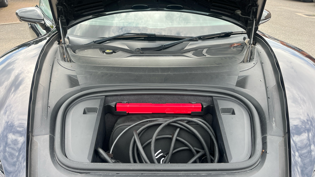 Porsche Taycan 350Kw 93Kwh Rwd Black #16