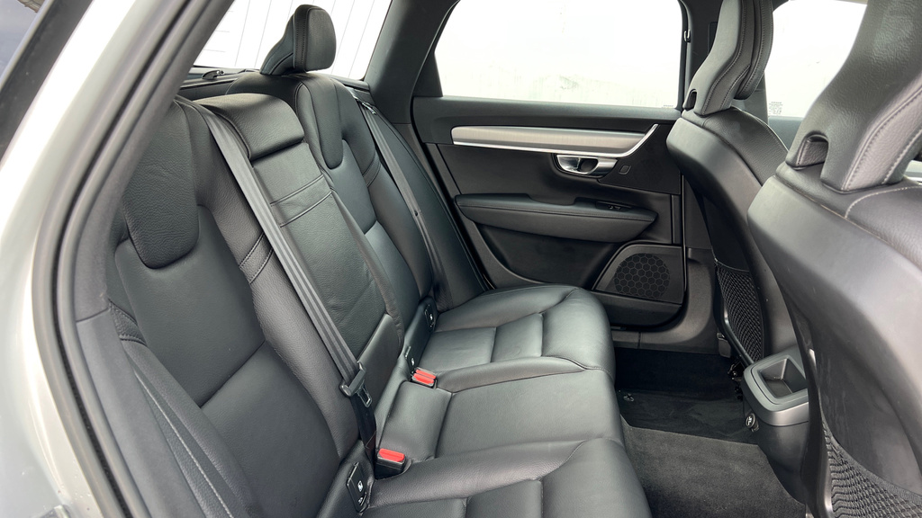 Volvo V90 V90 2.0 T4 Momentum Plus Geartronic Silver #6