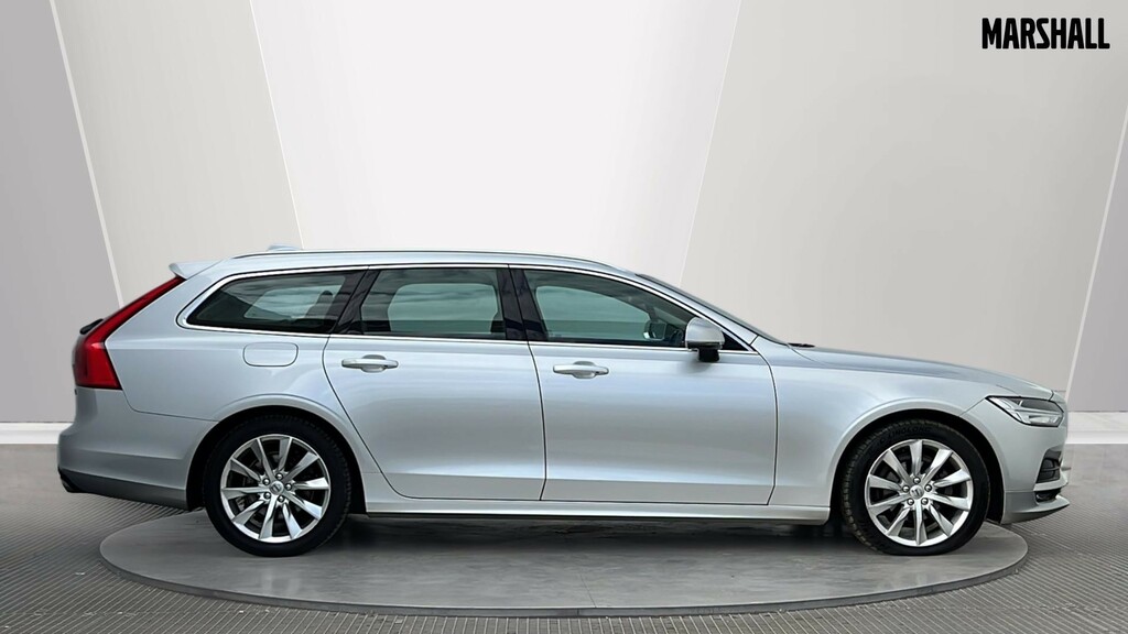 Volvo V90 V90 2.0 T4 Momentum Plus Geartronic Silver #3