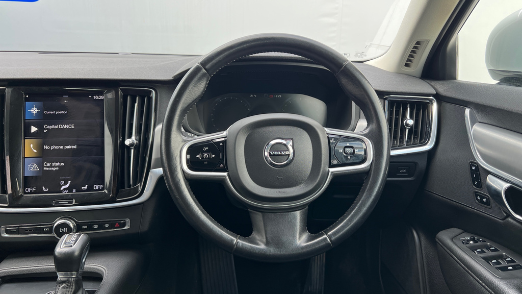 Volvo V90 Volvo Estate 2.0 B4d Momentum Blue #10