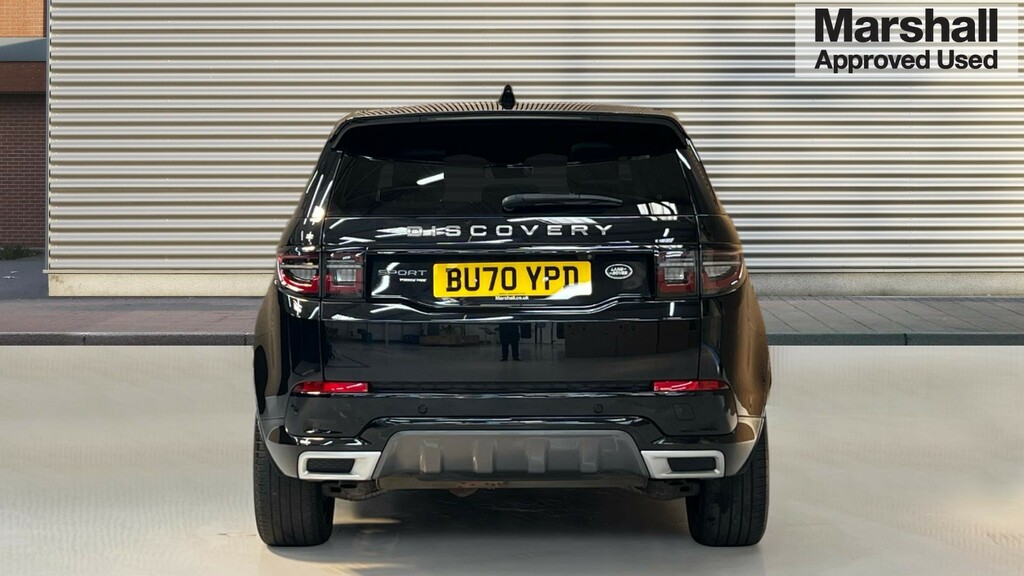 Land Rover Discovery Sport Discovery Sport 1.5 P300e R-dynamic Hse Black #4