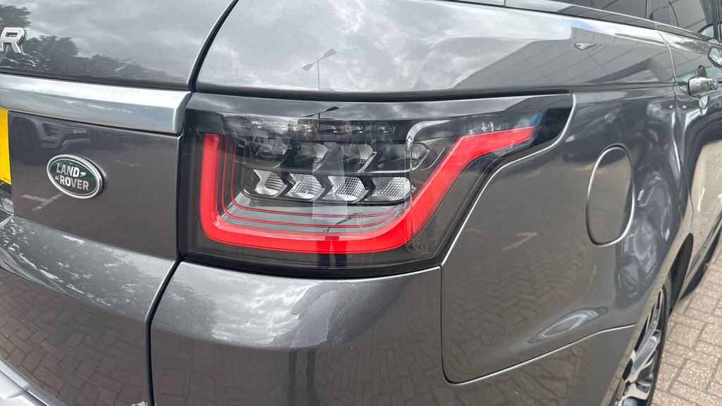 Land Rover Range Rover Sport 2019 3.0 Sdv6 Hse 306 Bhp Black #19