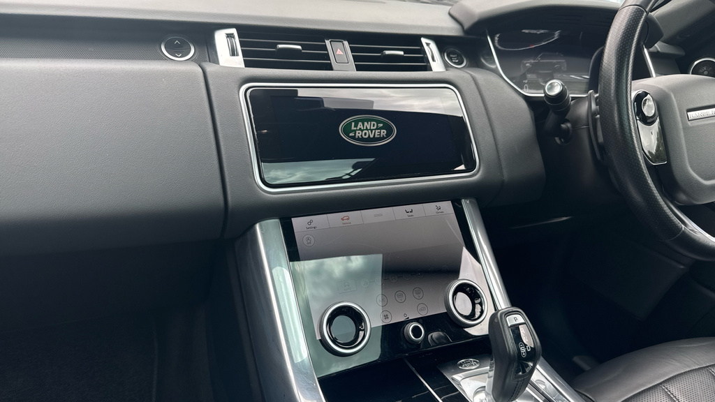 Land Rover Range Rover Sport 2019 3.0 Sdv6 Hse 306 Bhp Black #12