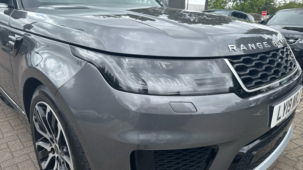 Land Rover Range Rover Sport 2019 3.0 Sdv6 Hse 306 Bhp Black #17