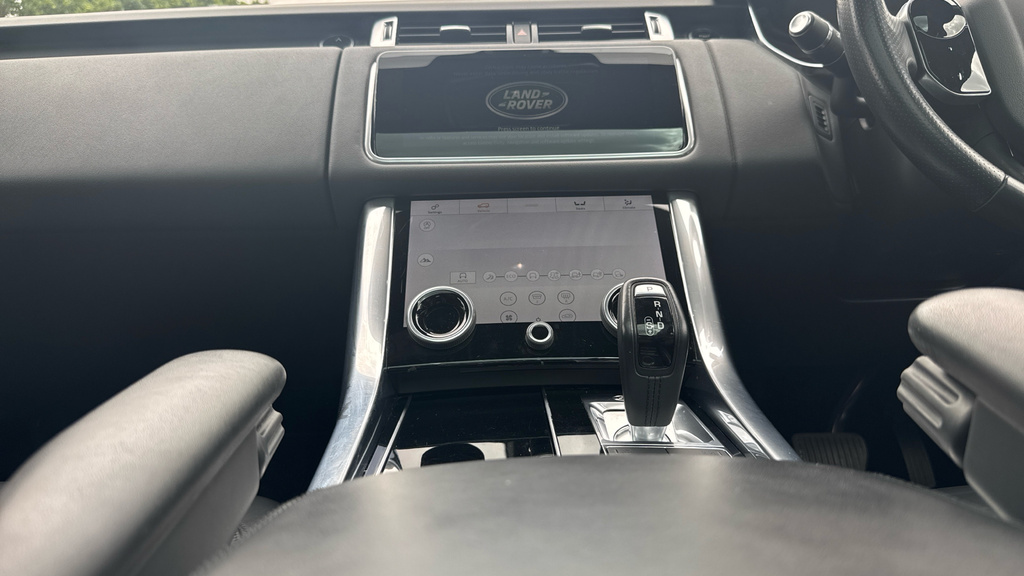 Land Rover Range Rover Sport 2019 3.0 Sdv6 Hse 306 Bhp Black #14