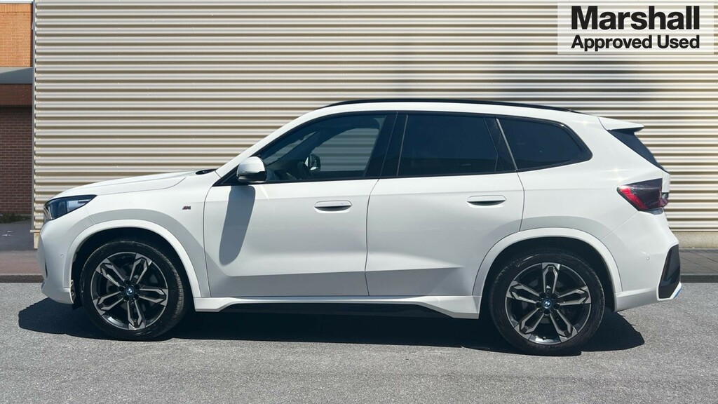 BMW iX1 Ix1 230Kw Xdrive30 M Sport 65Kwh White #5
