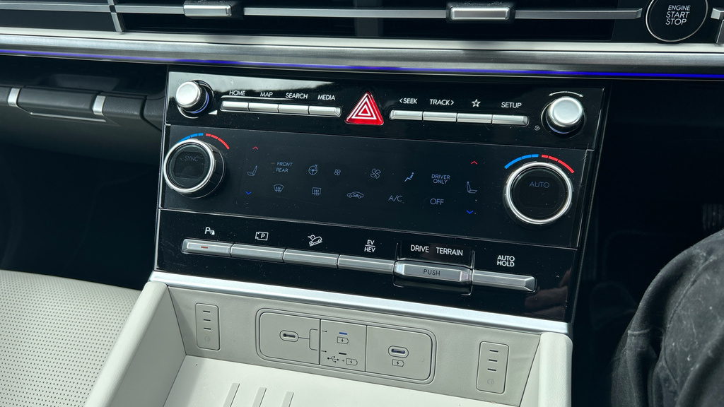 Hyundai Santa Fe 1.6 Tgdi 239 Hybrid Ultimate #33