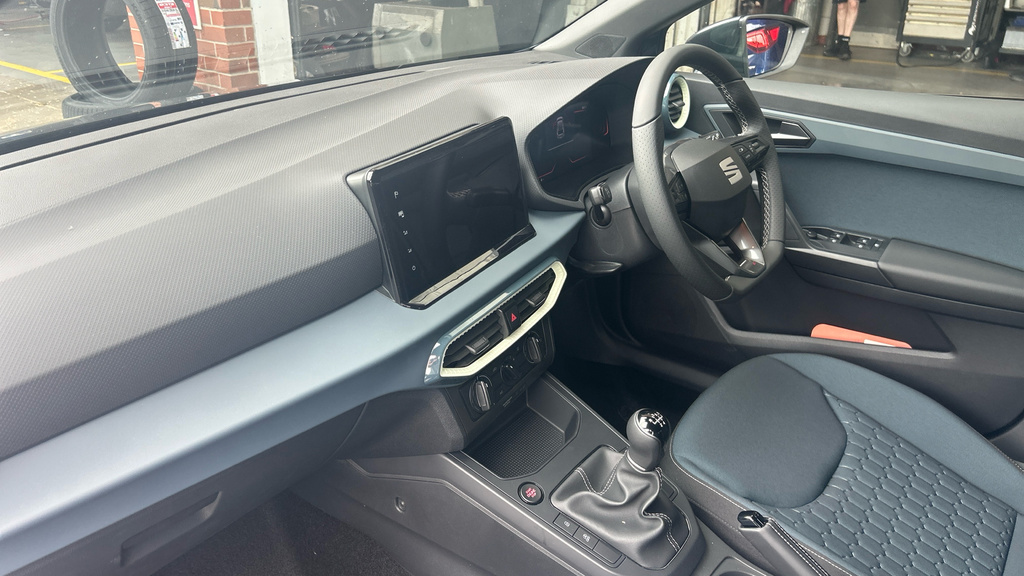 Seat Ibiza Ibiza Fr 1.0 Tsi 115 6-Speed 2025 Black #2