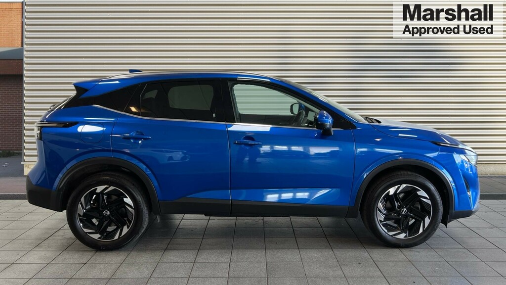 Nissan Qashqai Qashqai 1.3 Dig-t Mh N-connecta Blue