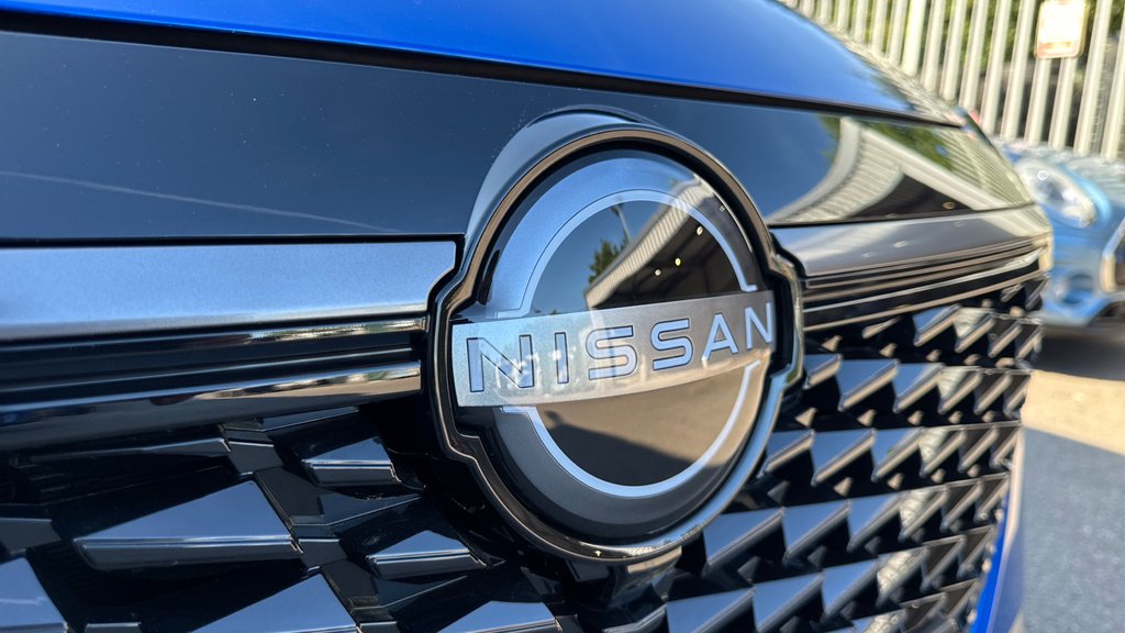 Nissan Qashqai 1.3 Dig-t Mhev 140 Acenta Premium 2Wd Black #48