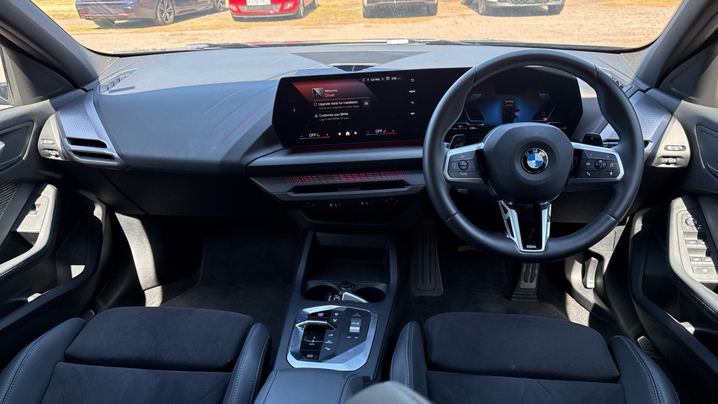 BMW 1 Series 1 Series 120 M Sport Step FV75JYX Black #4