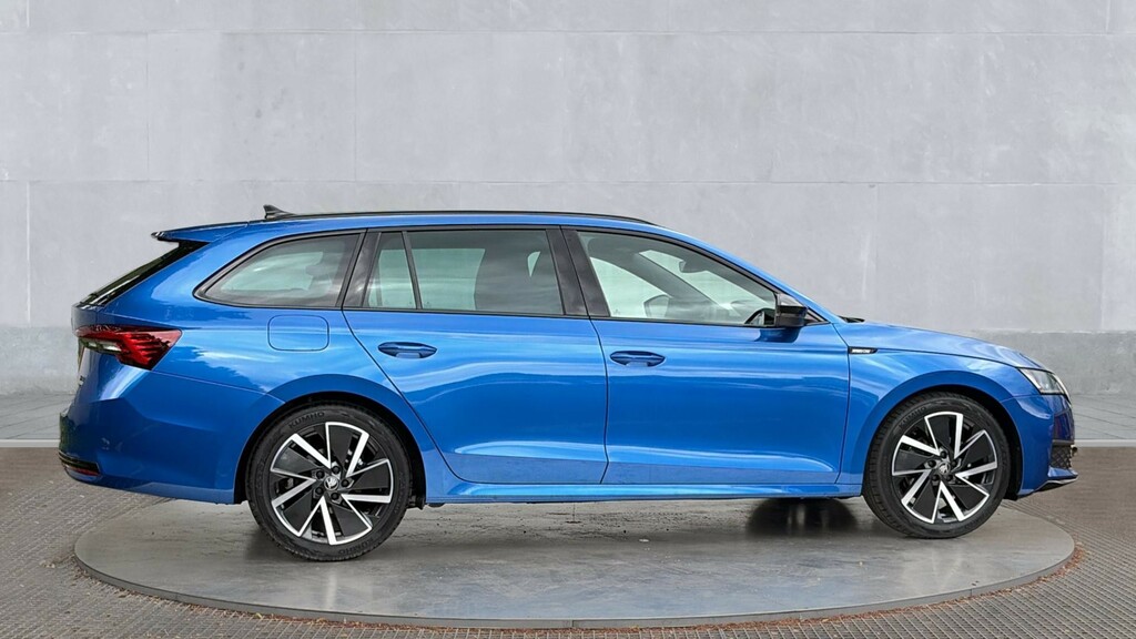 Skoda Octavia Skoda Octavia Estate 1.5 Tsi 150 E-tec Sportline 5 Blue #4