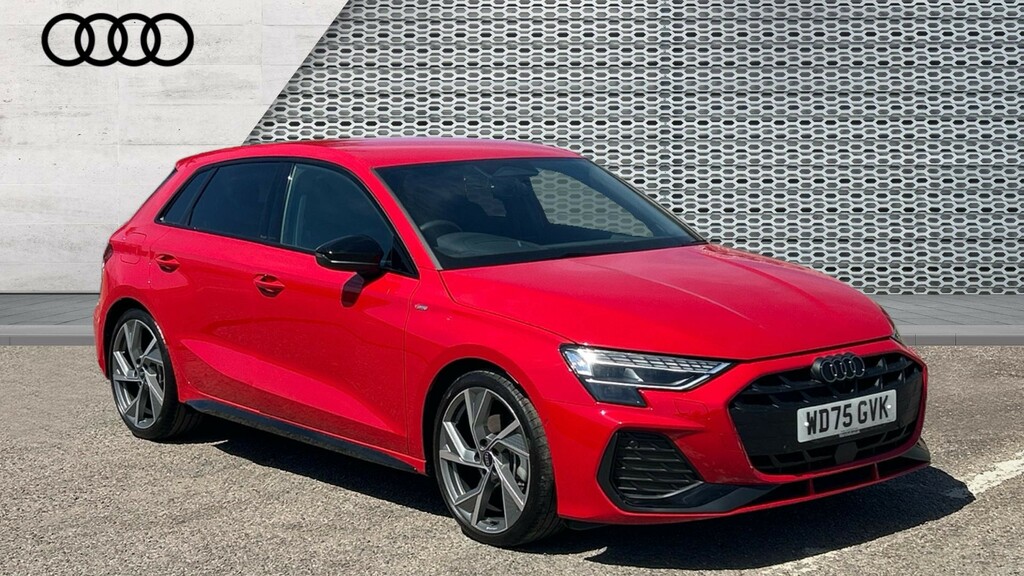 Audi A3 A3 1.5 Tfsi 150 Black Edition S Tronic Red