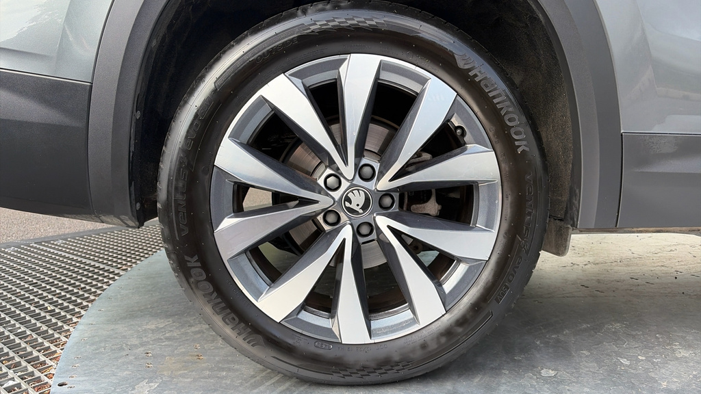 Skoda Kodiaq Kodiaq 1.5 Tsi E-tec Se L Dsg 7 Seat KS25XZN Grey #5