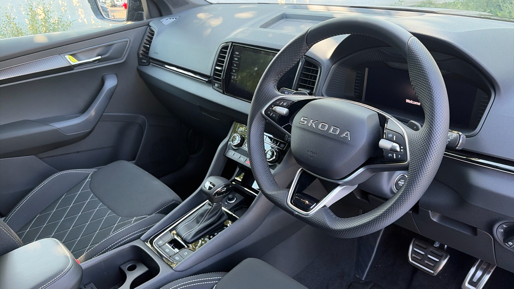 Skoda Karoq Skoda Karoq Estate 1.5 Tsi Sportline Edition D Black #6