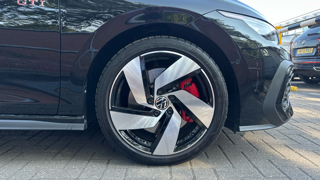 Volkswagen Golf Golf 2.0 Tsi 265 Gti Dsg KR75XEC Black #5