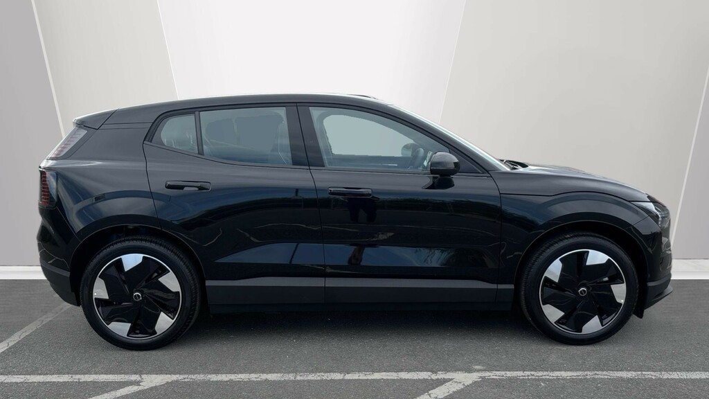 Volvo EX30 Volvo Ex30 Estate 200Kw Sm Extended Range Plus 69K Black #3