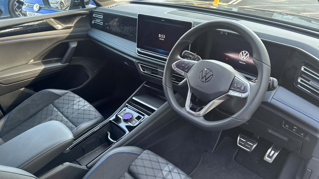 Volkswagen Tiguan Tiguan 1.5 Tsi 272 Ehybrid R-line Dsg KR75XDF Black #6