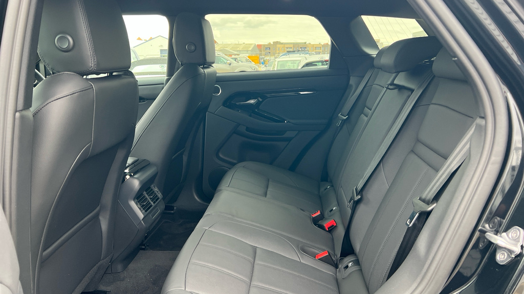 Land Rover Range Rover Evoque Range Rover Evoque 2.0 D200 Edition Hatch AE26PKN Black #4