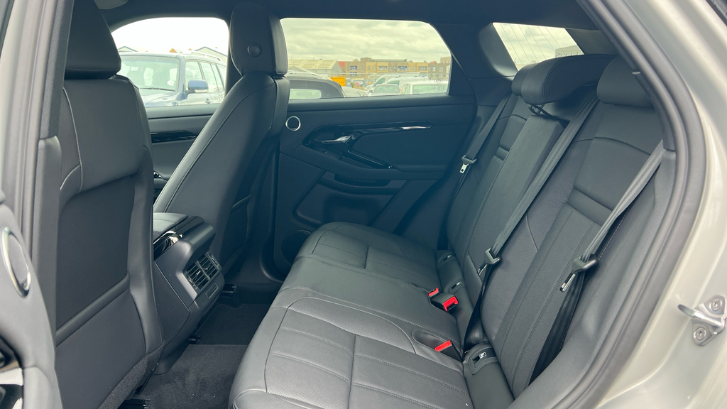 Land Rover Range Rover Evoque Range Rover Evoque 2.0 D165 Dynamic Se Ha AE26PKA Silver #4