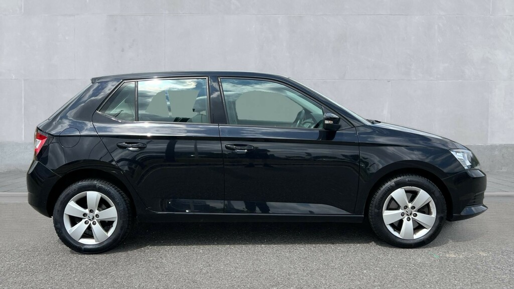 Skoda Fabia Fabia 1.0 Tsi 110 Se Dsg LW17OHC Black #4