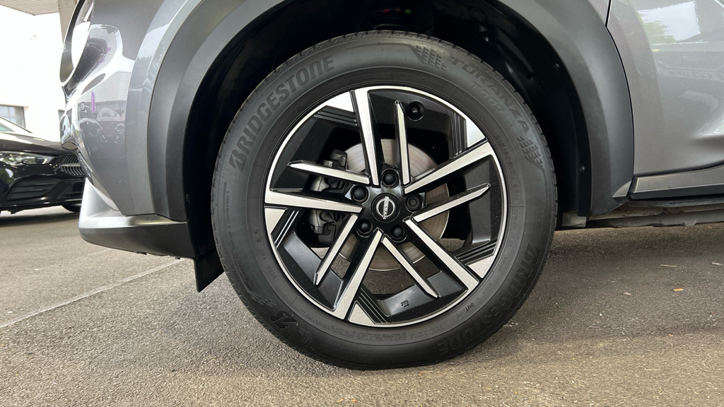 Nissan Juke Juke 1.0 Dig-t N-connecta Dct DN74SYV Black #4