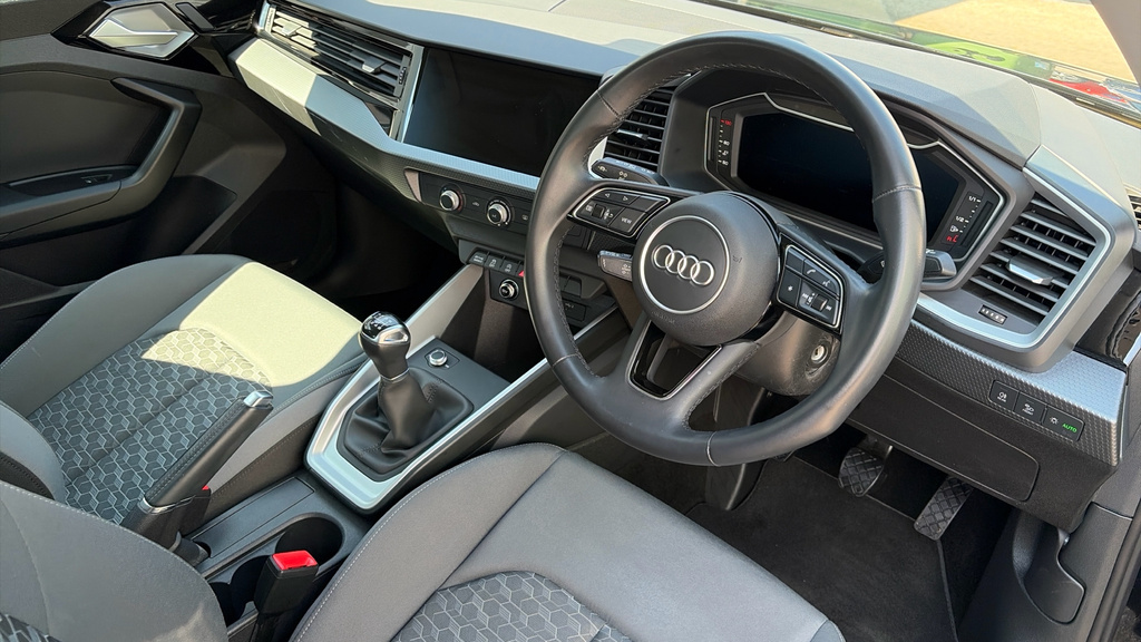 Audi A1 A1 30 Tfsi 110 Sport OW72EZJ Black #6
