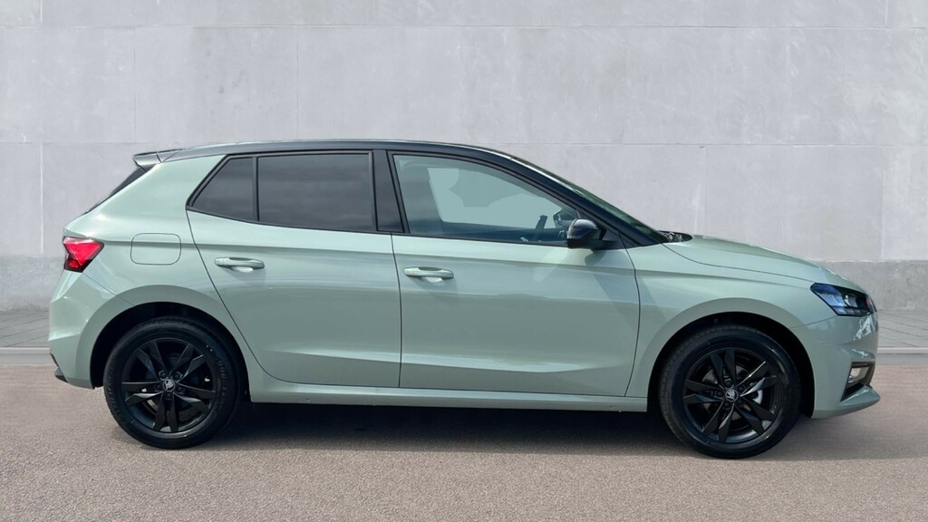 Skoda Fabia Skoda Fabia Hatchback 1.0 Tsi Design Edition KO26MYT Black #4