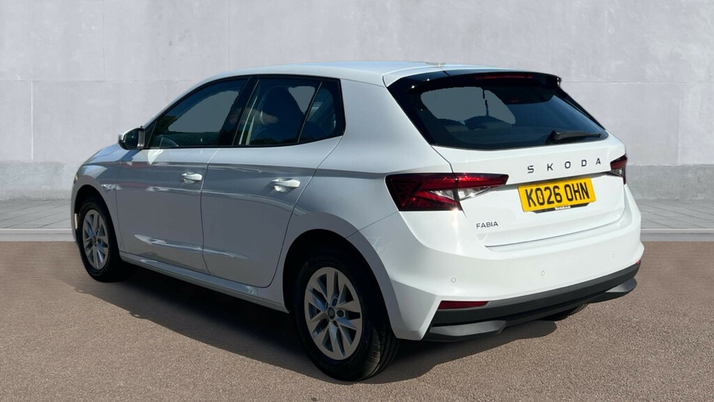Skoda Fabia Skoda Fabia Hatchback 1.0 Tsi 116 Se Edition D KO26OHN White #3