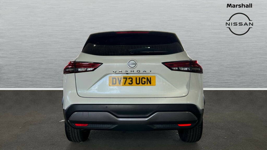 Nissan Qashqai Qashqai 1.3 Dig-t Mh 158 Tekna Xtronic DV73UGN Black #6