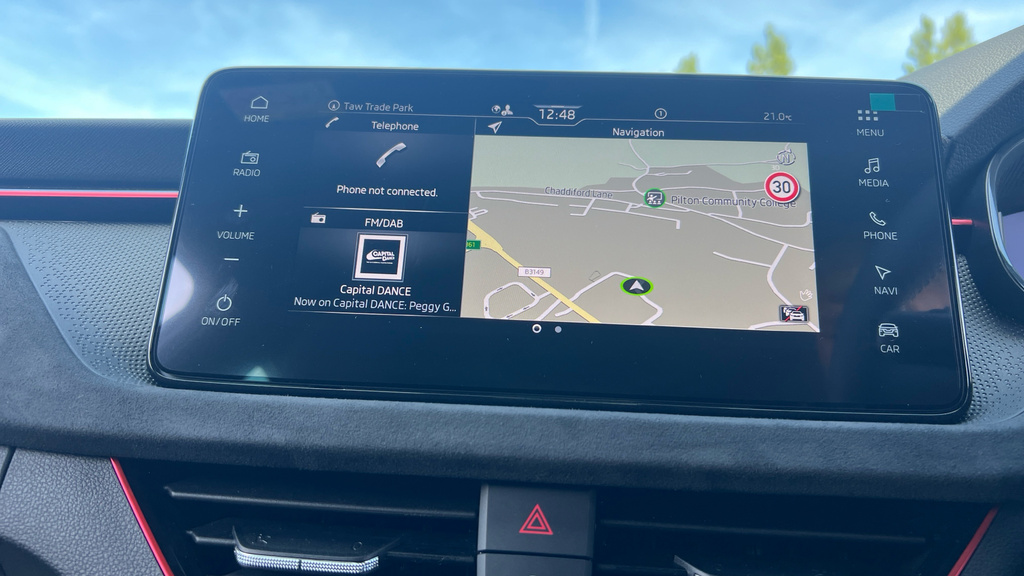 Skoda Kamiq Kamiq Se L Edition 1.0 Tsi 116 Ps Dsg Black #49