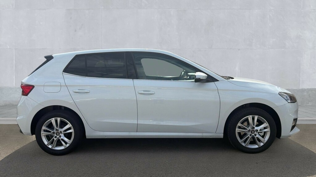 Skoda Fabia Skoda Fabia Hatchback 1.0 Tsi 116 Se L Edition White #4