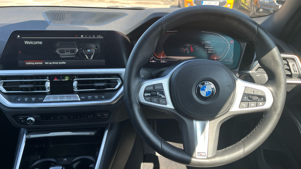 BMW 3 Series 3 Series 318I M Sport Step RE22KRO White #5