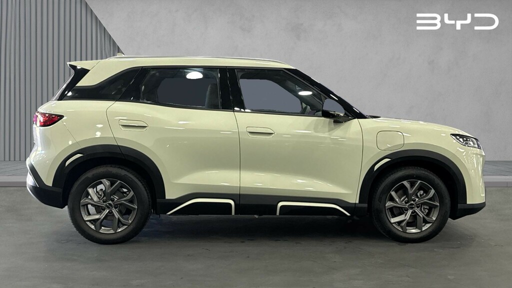 Byd Atto 2 Byd Atto 2 Hatchback 130Kw Boost 51Kwh Green #2