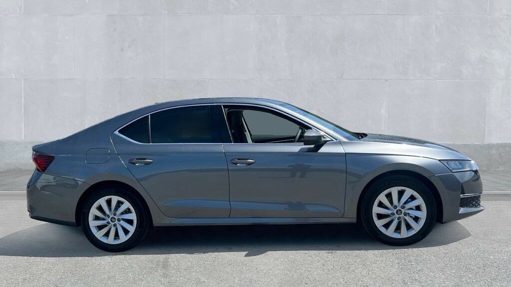Skoda Octavia Octavia 1.5 Tsi 150 E-tec Se L Dsg Hatchback Grey #4