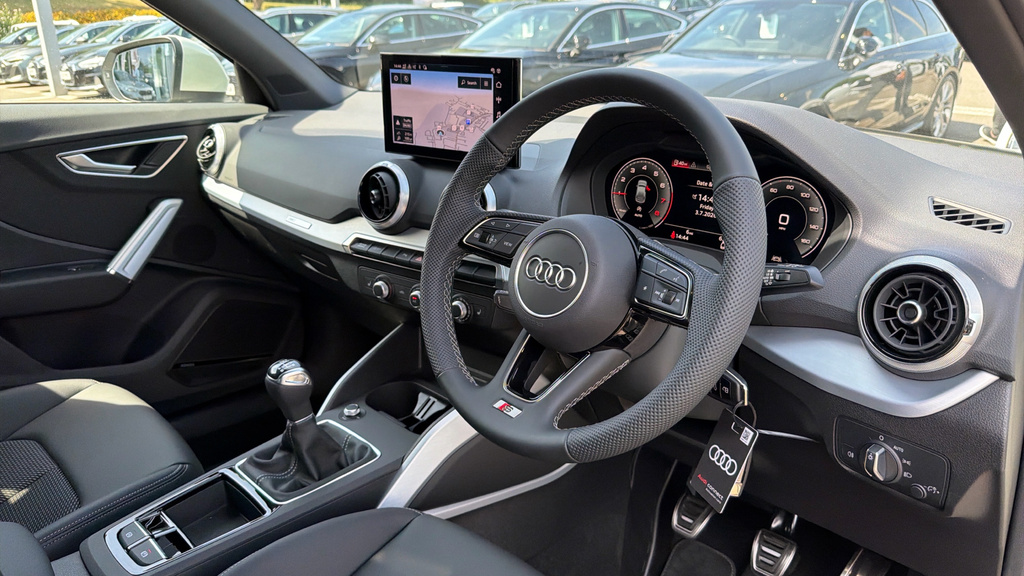 Audi Q2 Audi Q2 S Line 30 Tfsi 116 Ps 6-Speed GD26HLY Silver #6