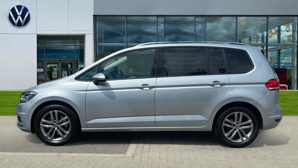 Volkswagen Touran Se 1.5 Tsi 150Ps 6-Speed Man Grey #9