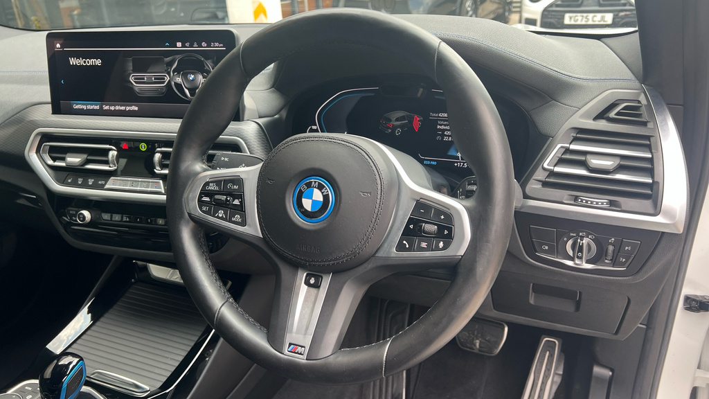 BMW iX3 Ix3 210Kw M Sport Pro 80Kwh GY22XHJ White #5