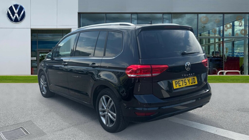 Volkswagen Touran Touran 1.5 Tsi Evo Match Black #3