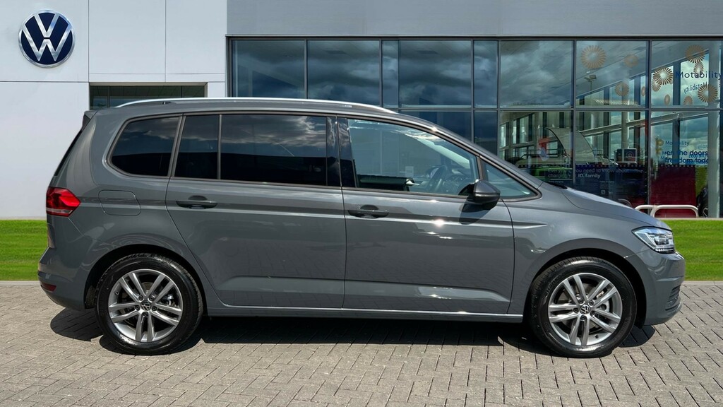 Volkswagen Touran Touran 1.5 Tsi Evo Match Dsg Grey #4