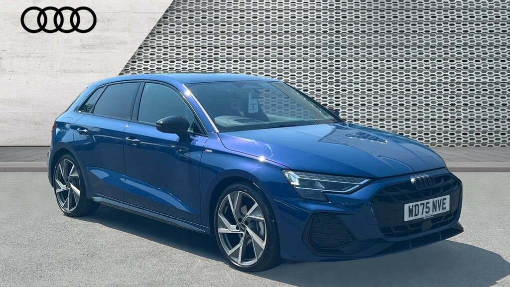 Audi A3 A3 1.5 Tfsi 150 Black Edition S Tronic Blue
