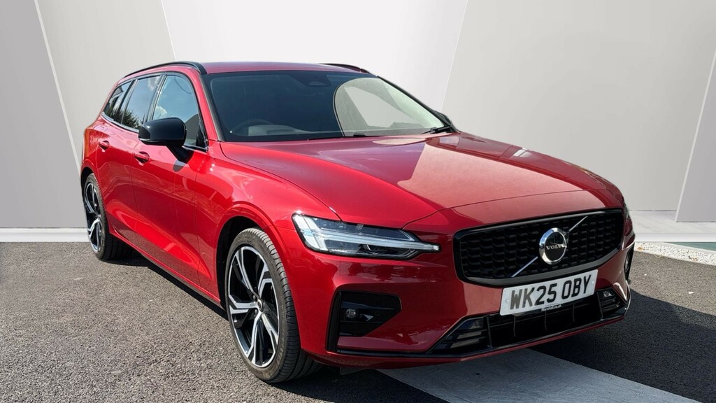 Volvo V60 V60 2.0 B4p Plus Dark 7 Speed Red
