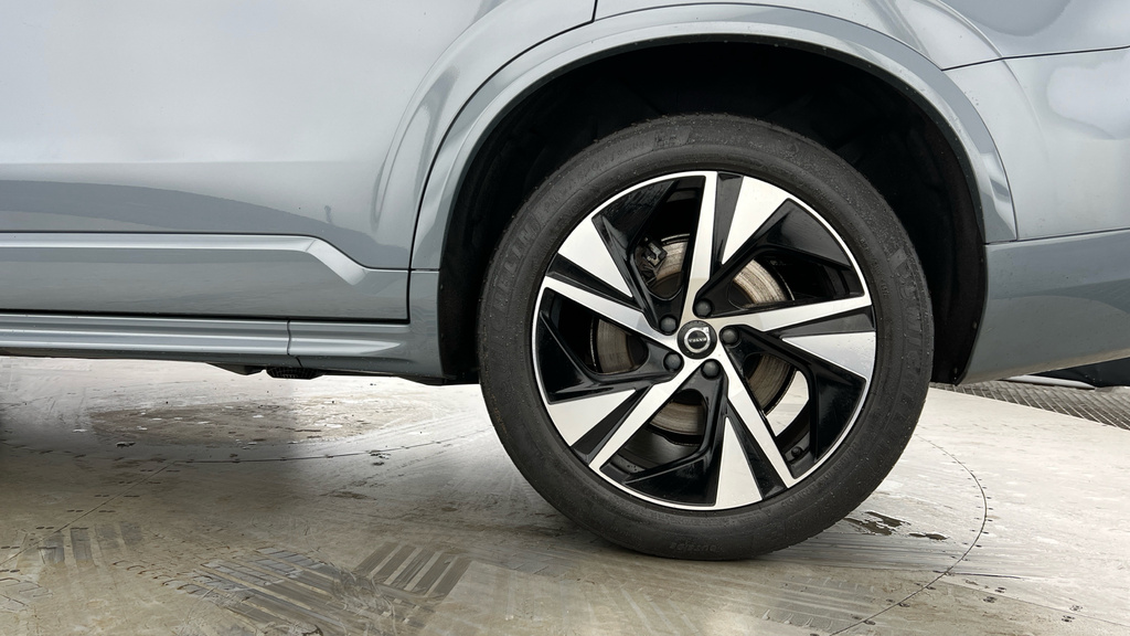 Volvo XC90 Xc90 2.0 B5p 250 R Design Awd Gtron Grey #4
