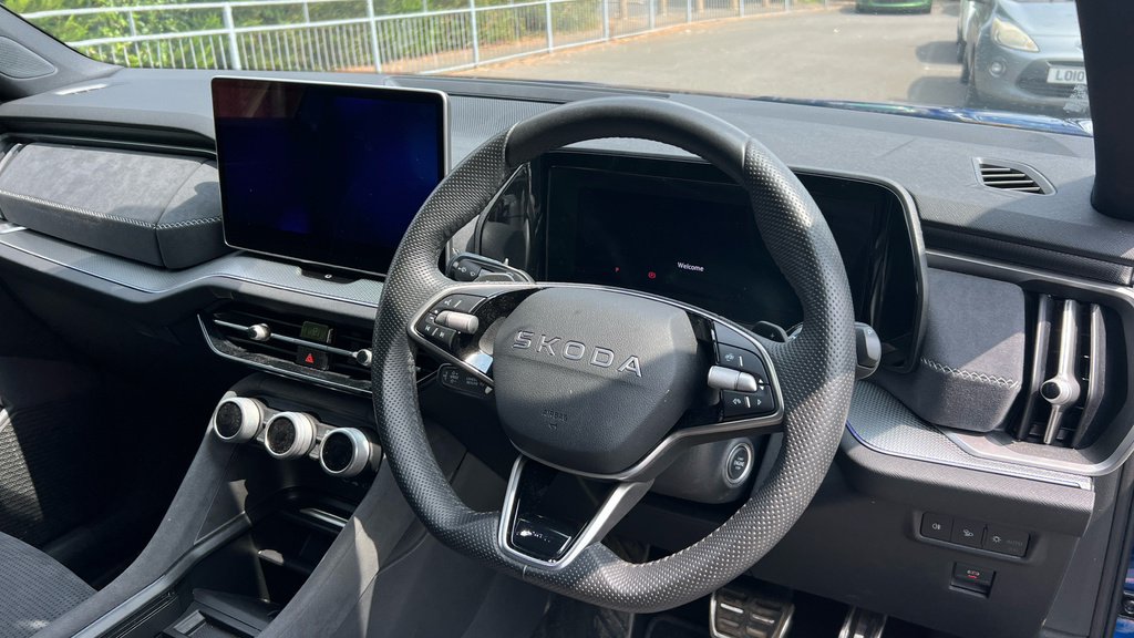 Skoda Kodiaq Kodiaq 1.5 Tsi E-tec Sportline Dsg 7 Seat EK25LLF Blue #6