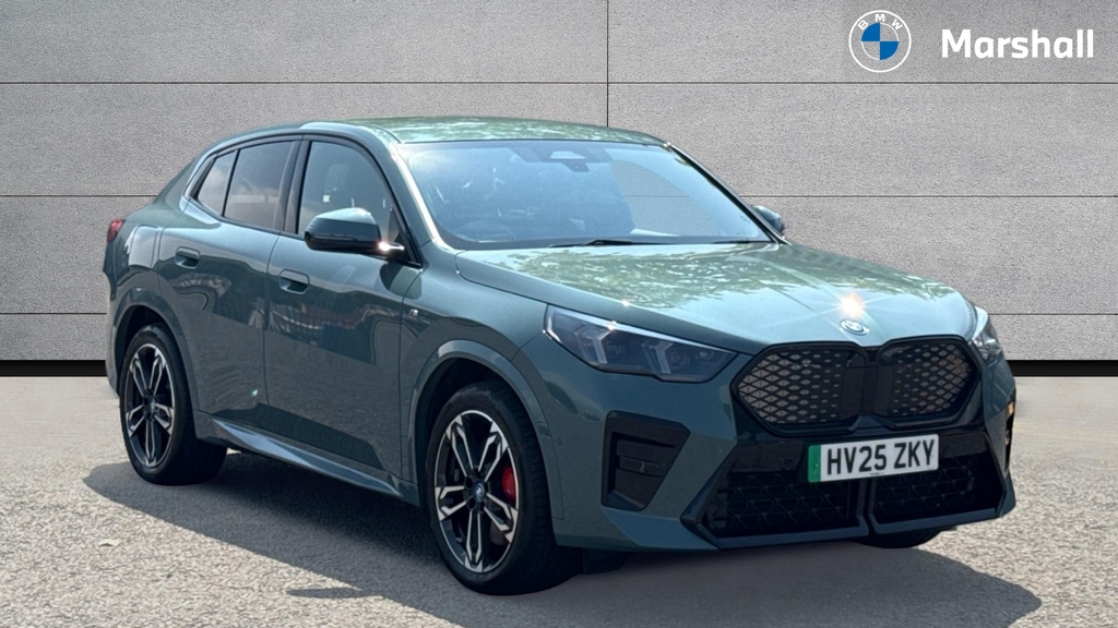BMW iX2 Ix2 150Kw Edrive20 Shadow Edition 65Kwh Green