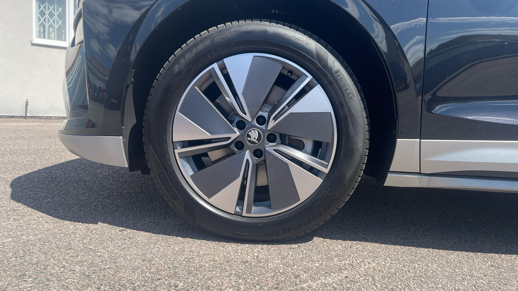 Skoda ENYAQ Skoda Enyaq Estate 210Kw 85 Edition 82Kwh Black #5