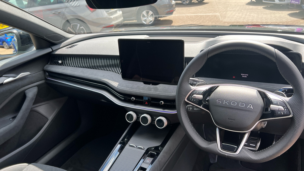 Skoda Superb Tsi Iv 25.7Kwh Se L Dsg Euro 6 5-Door Silver #12