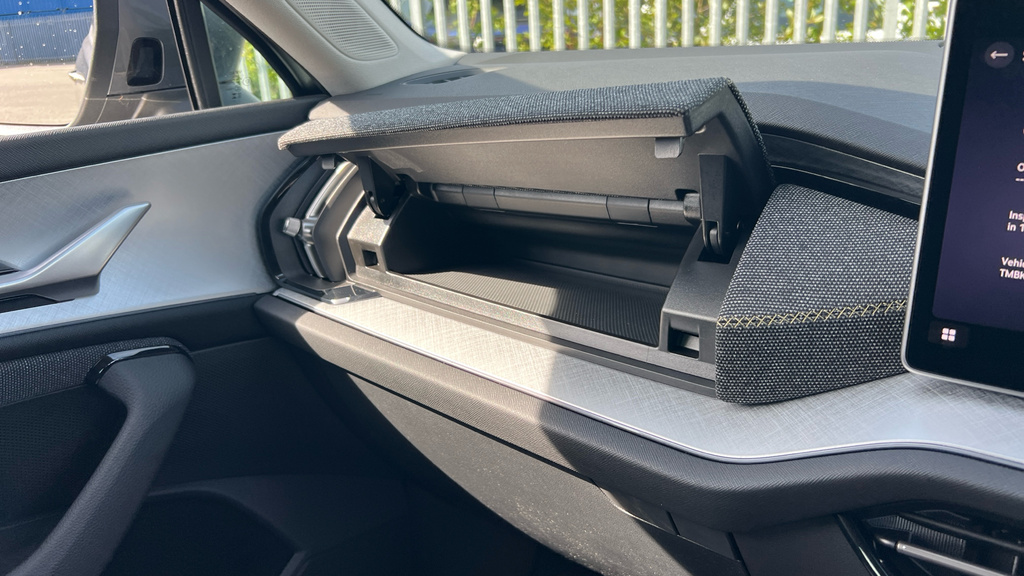 Skoda Kodiaq 1.5 Tsi Iv 204 Se L Dsg Silver #49