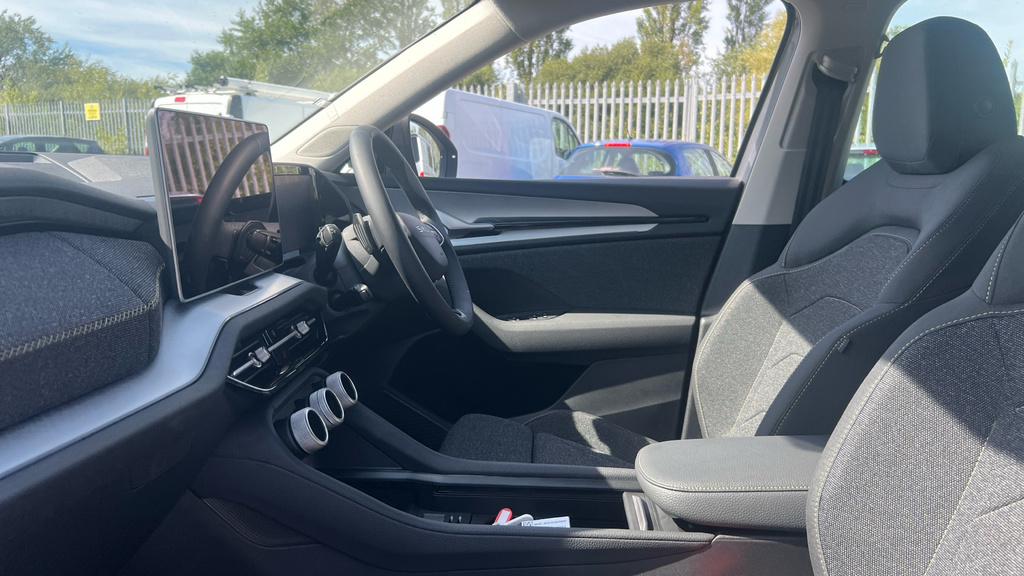 Skoda Kodiaq 1.5 Tsi Iv 204 Se L Dsg Silver #22