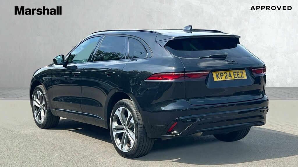 Jaguar F-Pace F-pace 2.0 D200 R-dynamic Hse Black Awd KP24EEZ Black #2
